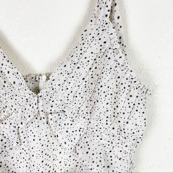 Storia Smocked Ruffle Star Print Mini Dress Medium - Picture 4 of 9